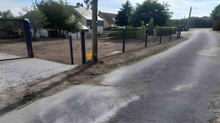 Pose professionnelle clôtures Lamblore