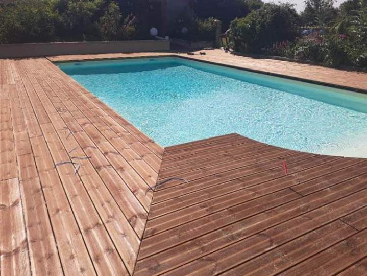 Création piscine Lamblore