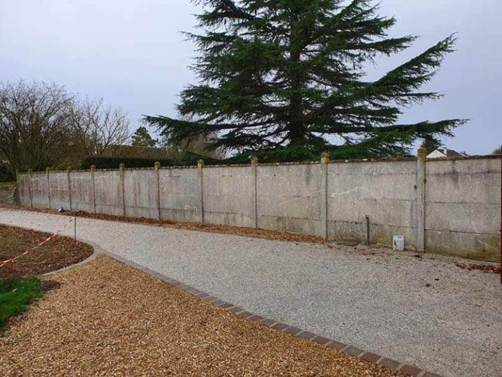 Pose clôture solide Lamblore