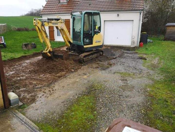 Aménagement de jardin avec mini-pelle Lamblore